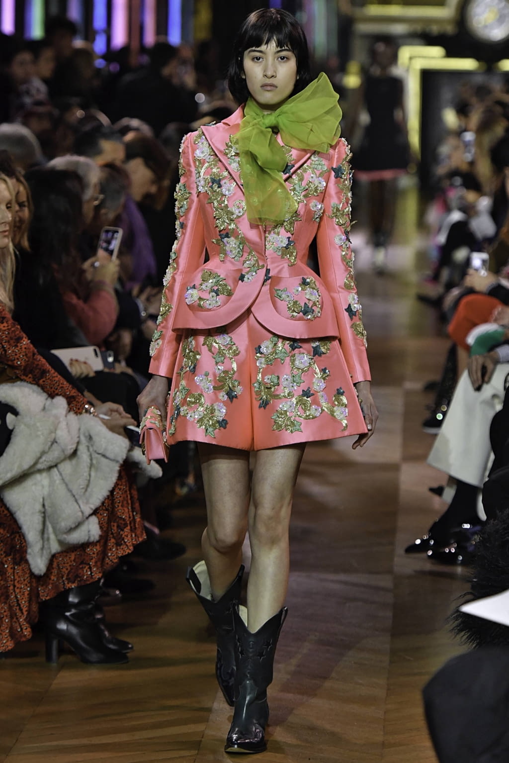 Fashion Week Paris Spring/Summer 2019 look 27 from the Schiaparelli collection couture