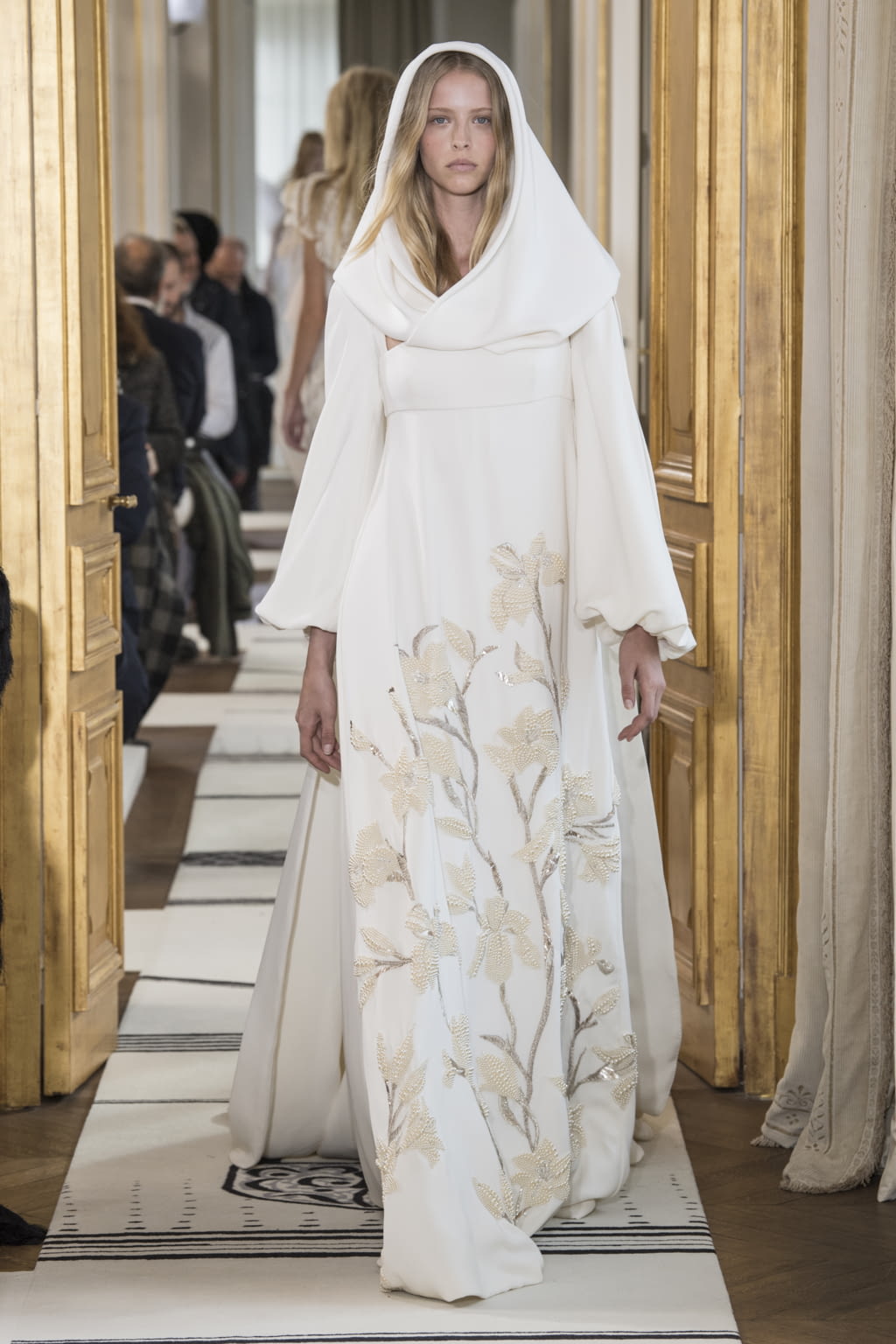 Fashion Week Paris Spring/Summer 2018 look 42 de la collection Schiaparelli couture