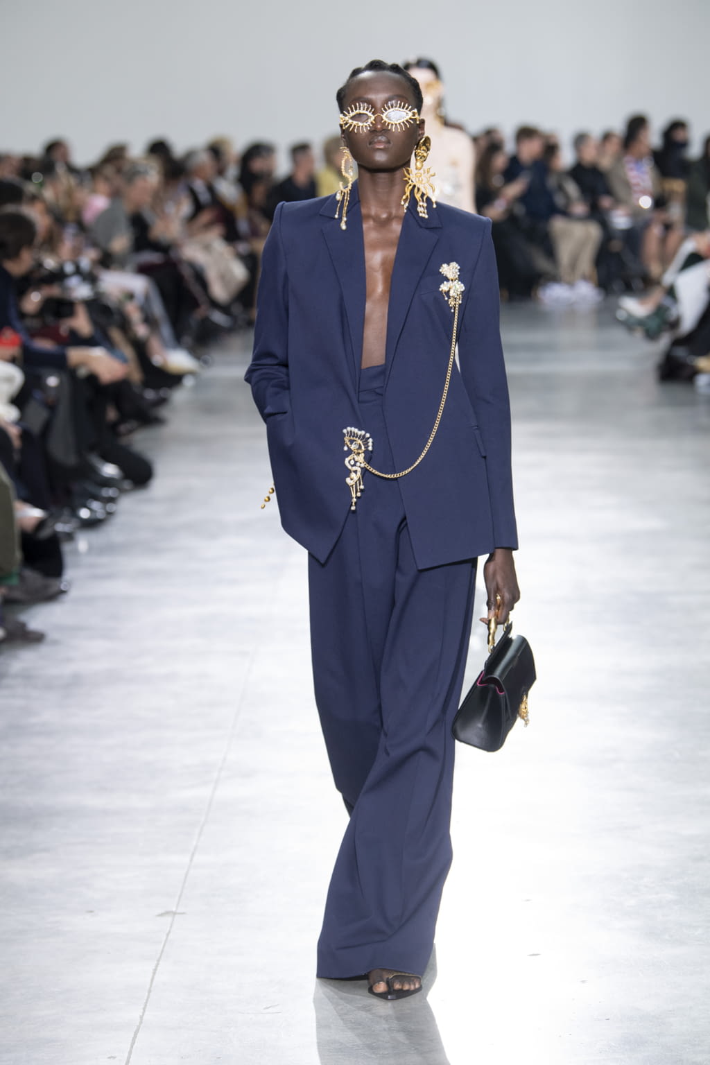 Fashion Week Paris Spring/Summer 2020 look 17 de la collection Schiaparelli couture