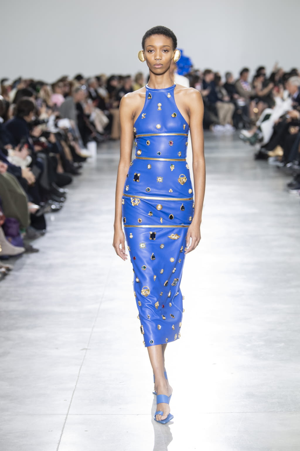 Fashion Week Paris Spring/Summer 2020 look 27 de la collection Schiaparelli couture