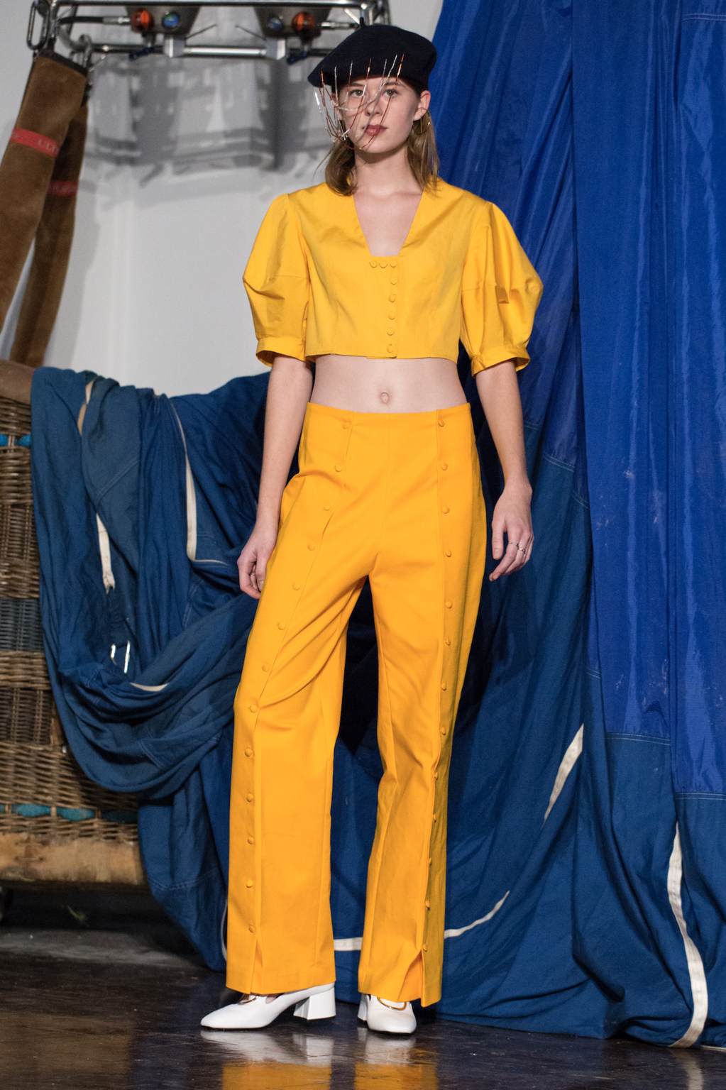 Fashion Week Paris Spring/Summer 2018 look 7 from the Mazarine collection 女装