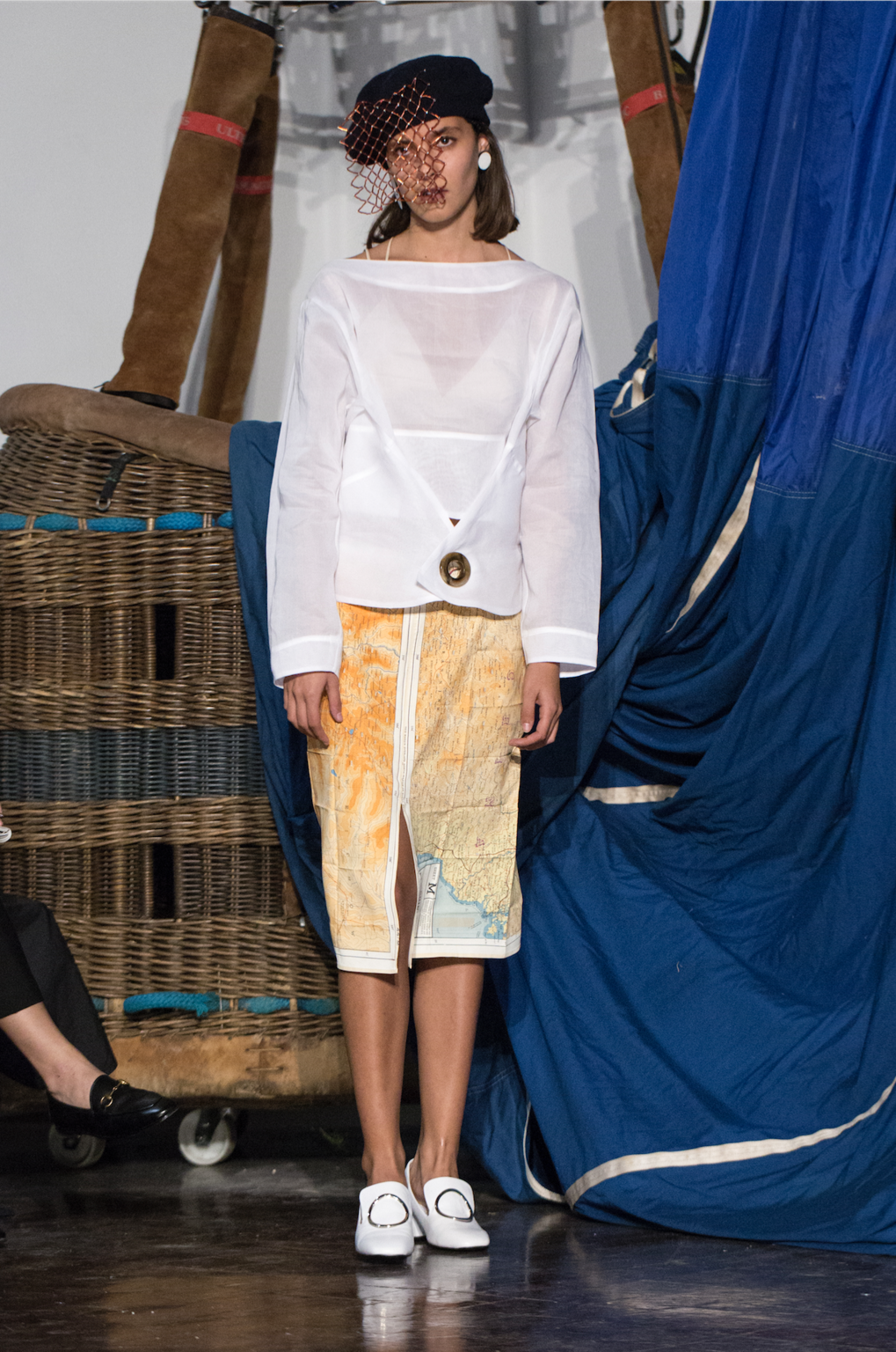 Fashion Week Paris Spring/Summer 2018 look 14 from the Mazarine collection 女装