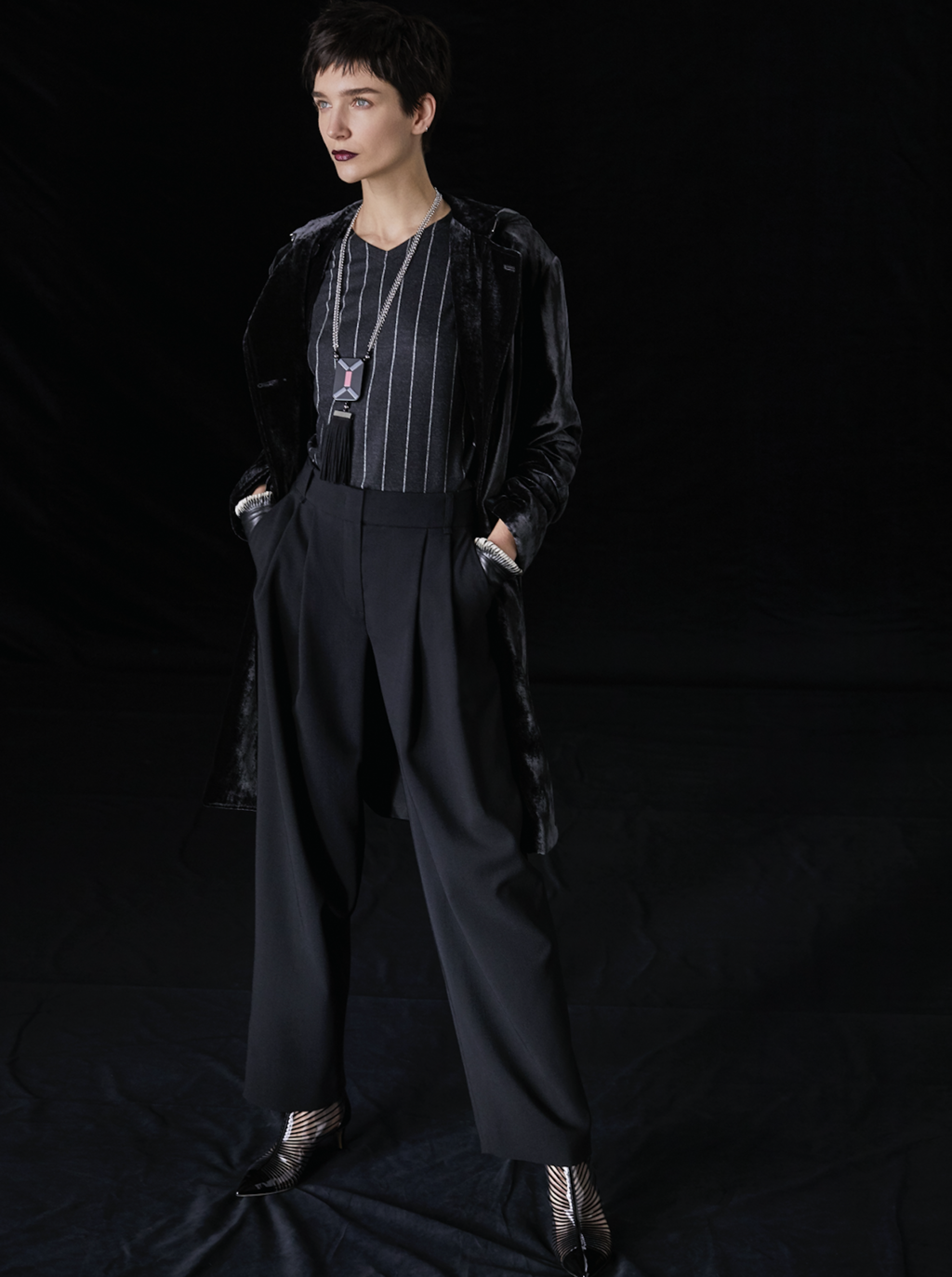 Fashion Week Milan Pre-Fall 2018 look 9 from the Giorgio Armani collection 女装