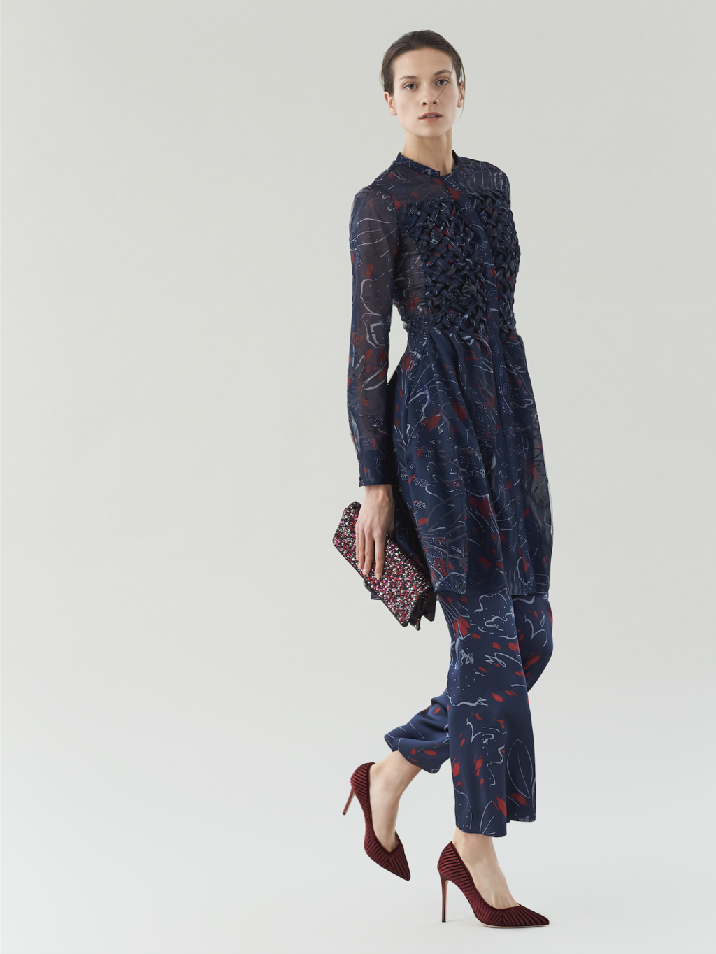 Fashion Week Milan Pre-Fall 2018 look 15 from the Giorgio Armani collection 女装