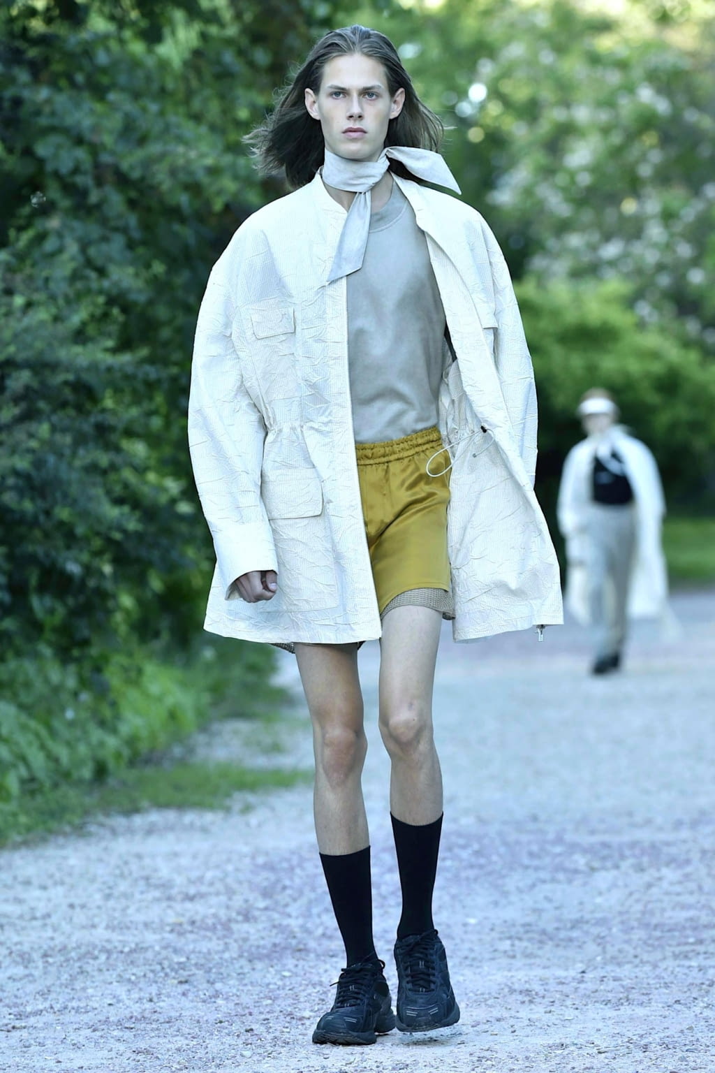 Fashion Week Paris Spring/Summer 2019 look 10 from the Sean Suen collection menswear