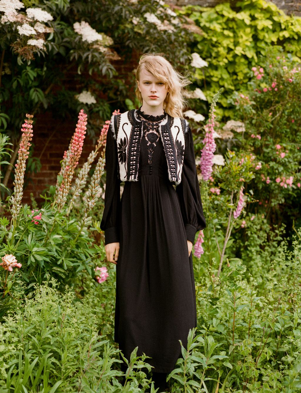 Fashion Week New York Resort 2025 look 2 de la collection Sea New York womenswear