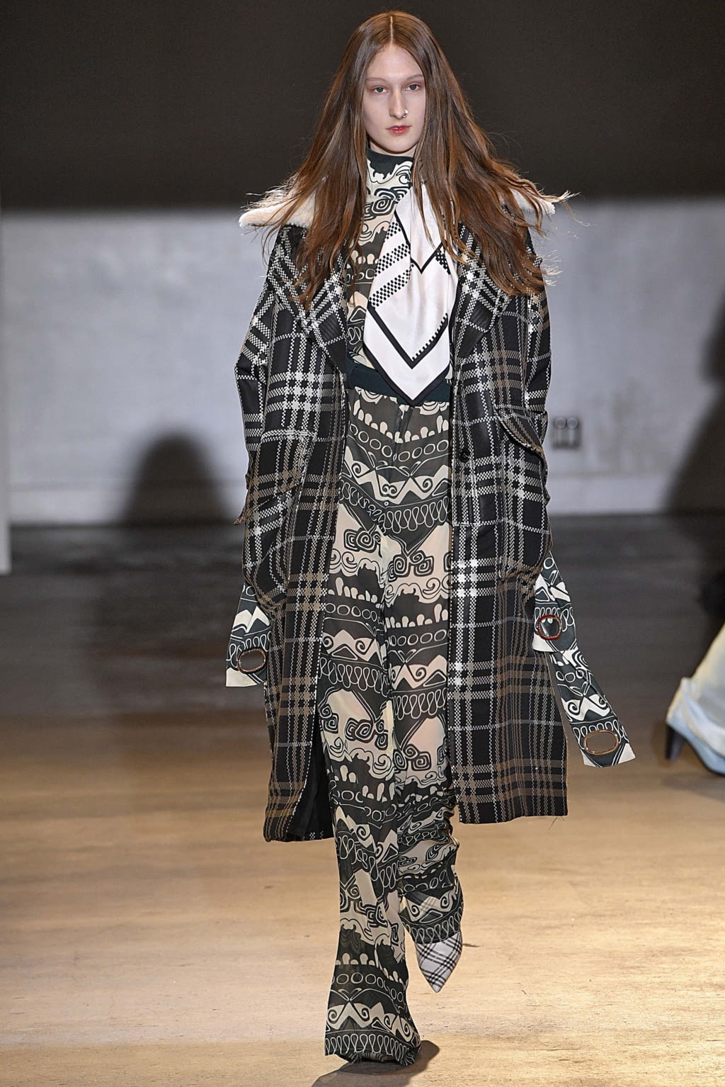 Fashion Week New York Fall/Winter 2018 look 21 from the Self Portrait collection womenswear