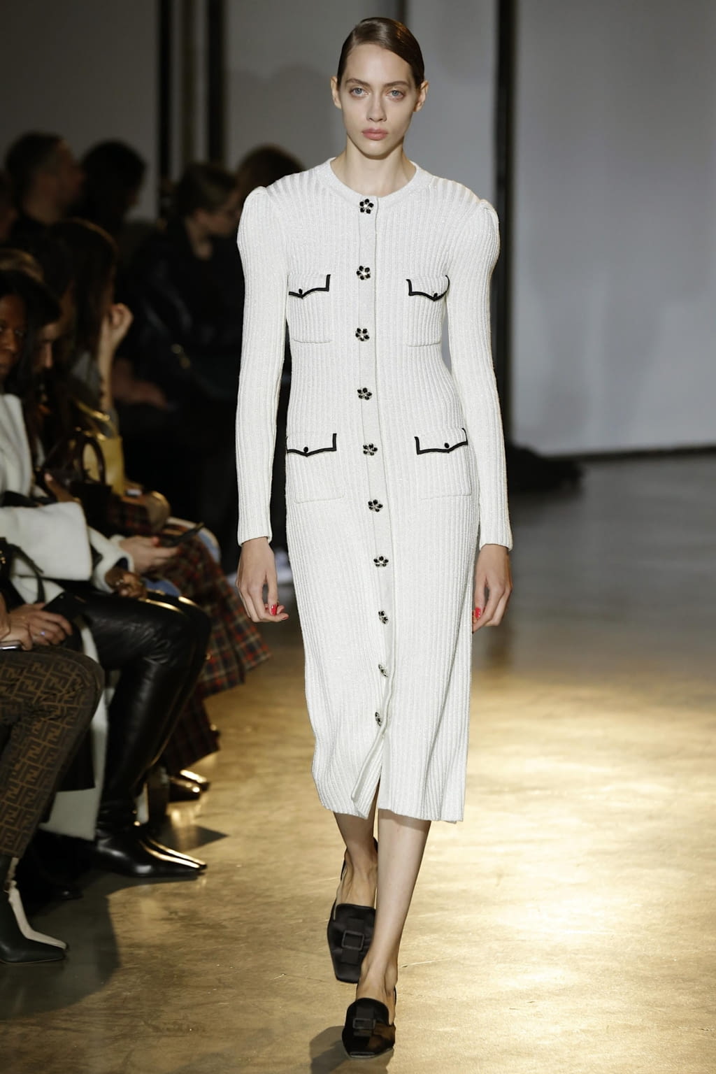 Fashion Week New York Fall/Winter 2020 look 2 from the Self Portrait collection womenswear