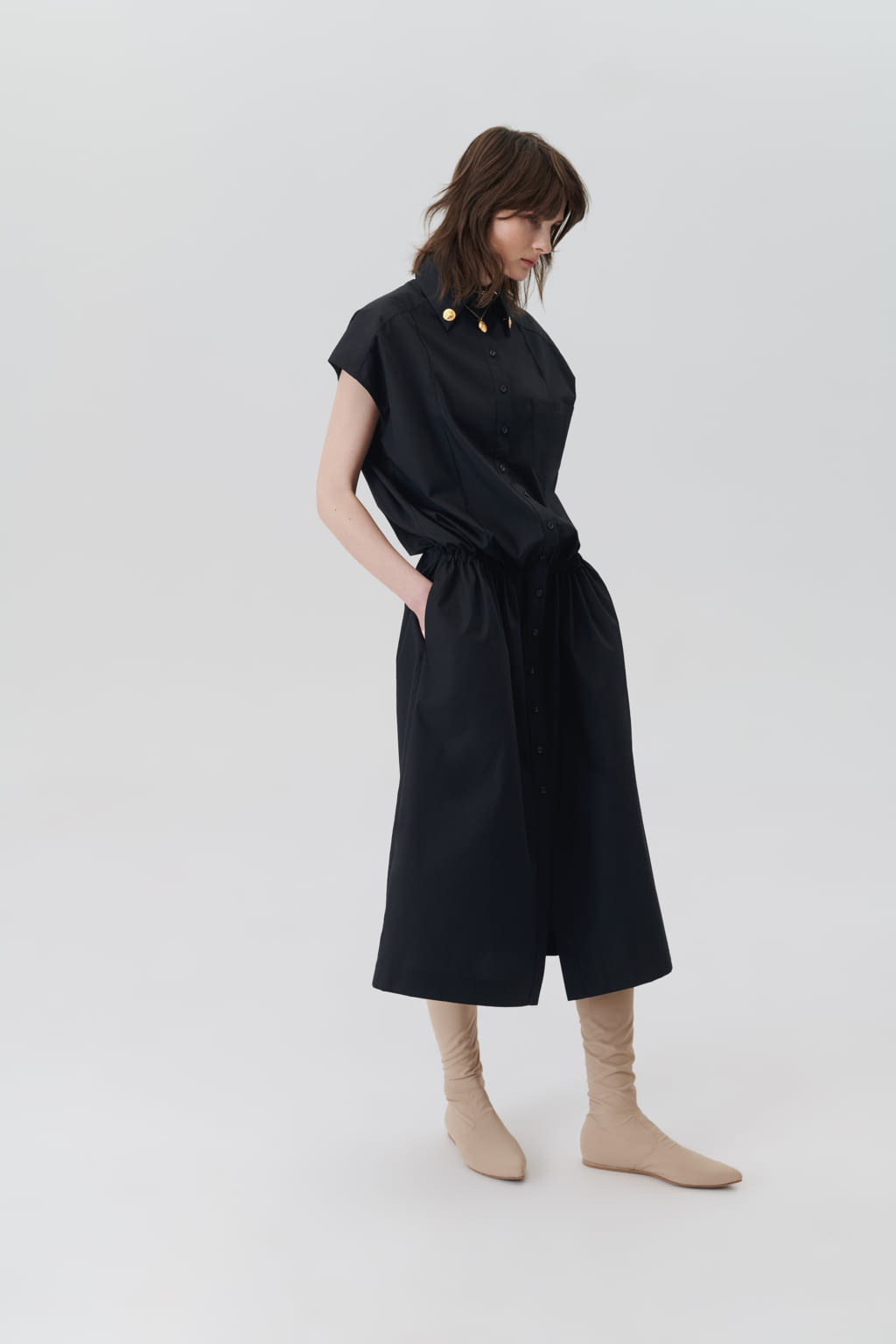 Fashion Week Paris Fall/Winter 2022 look 1 from the BOBKOVA collection womenswear