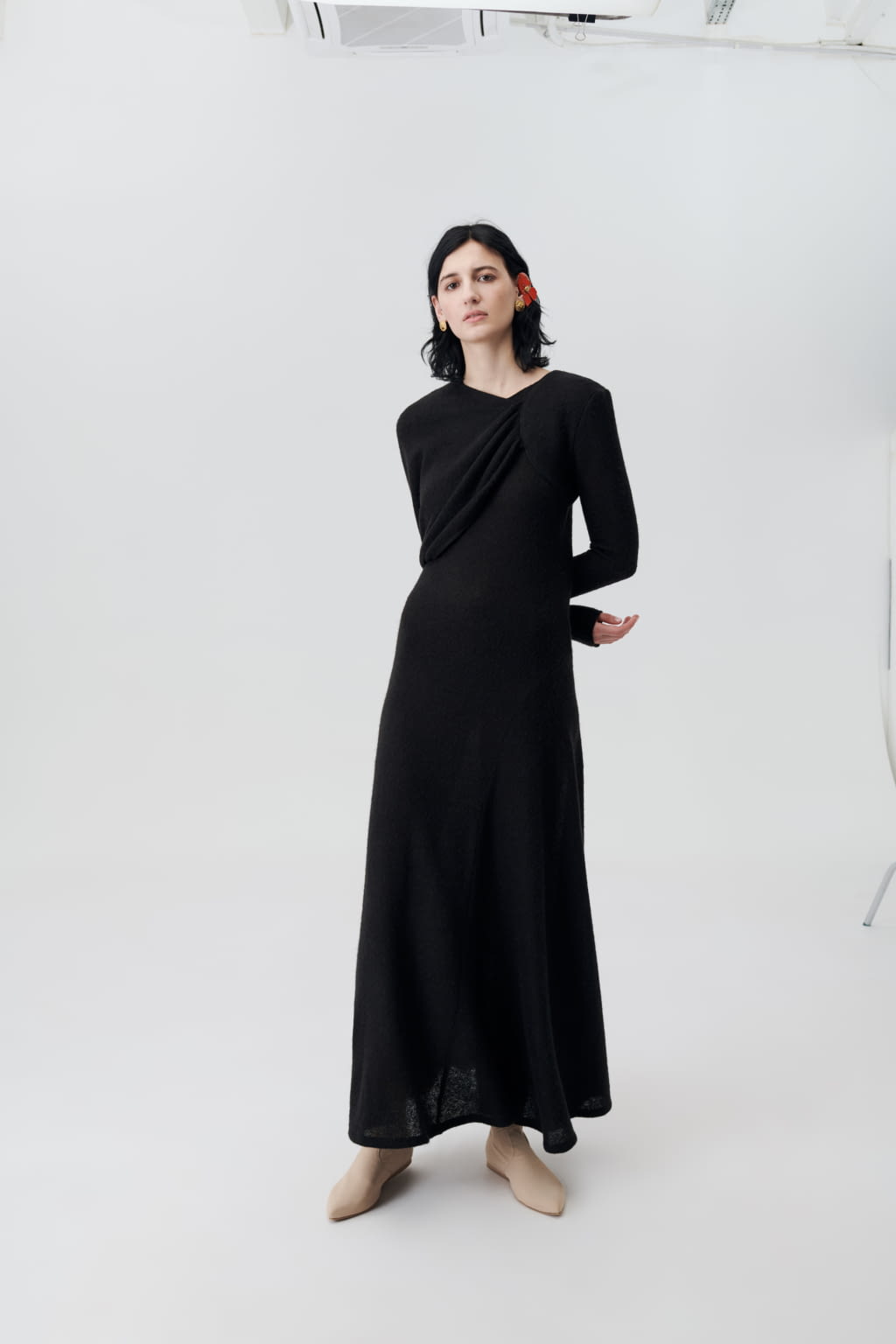 Fashion Week Paris Fall/Winter 2022 look 30 from the BOBKOVA collection womenswear