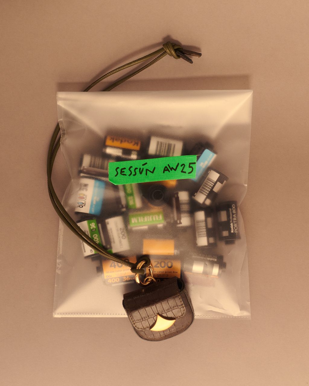 Fashion Week Paris Fall/Winter 2025 look 82 from the Sessùn collection 女装配饰