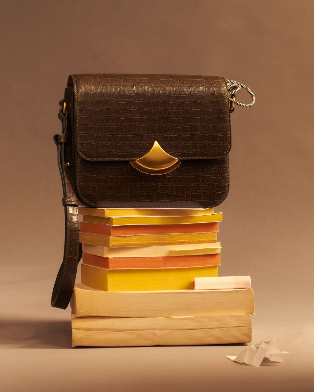 Fashion Week Paris Fall/Winter 2025 look 77 from the Sessùn collection 女装配饰