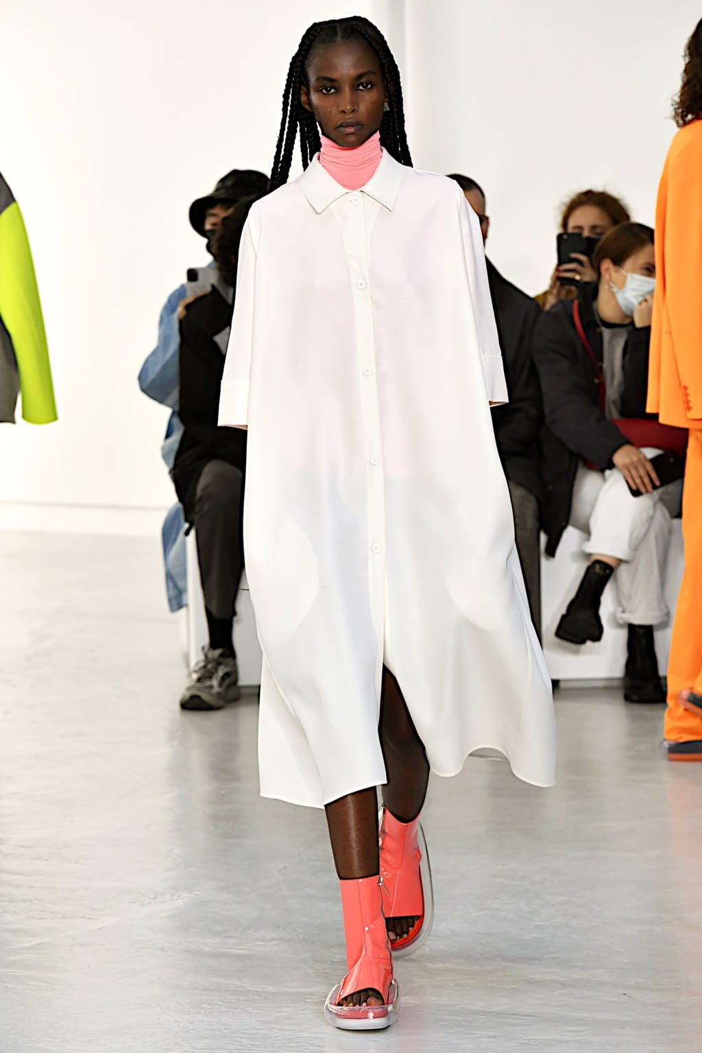 Fashion Week Paris Spring/Summer 2022 look 14 from the Shang Xia collection womenswear
