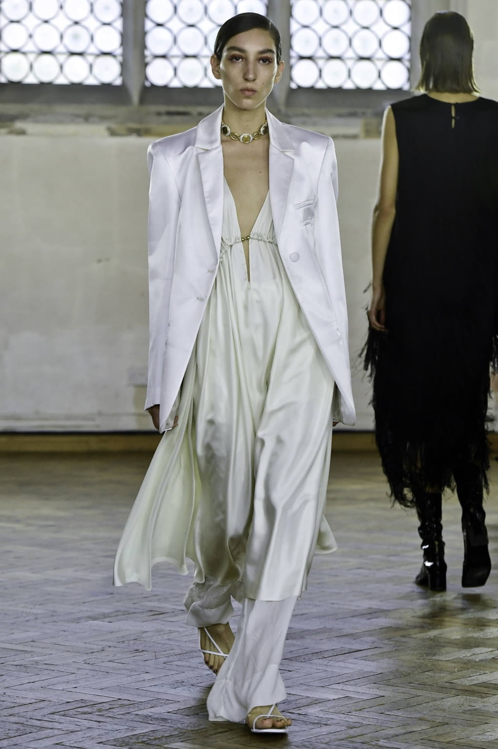 Fashion Week London Spring/Summer 2020 look 7 from the Sharon Wauchob collection womenswear