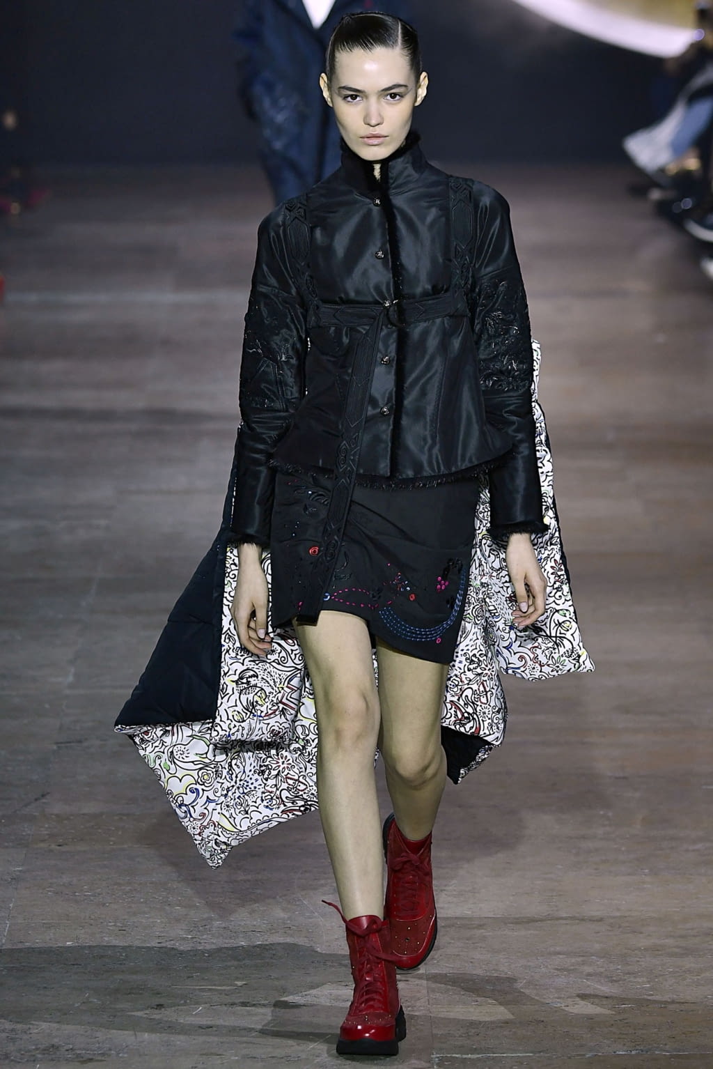 Fashion Week Paris Fall/Winter 2019 look 29 from the Shiatzy Chen collection 女装