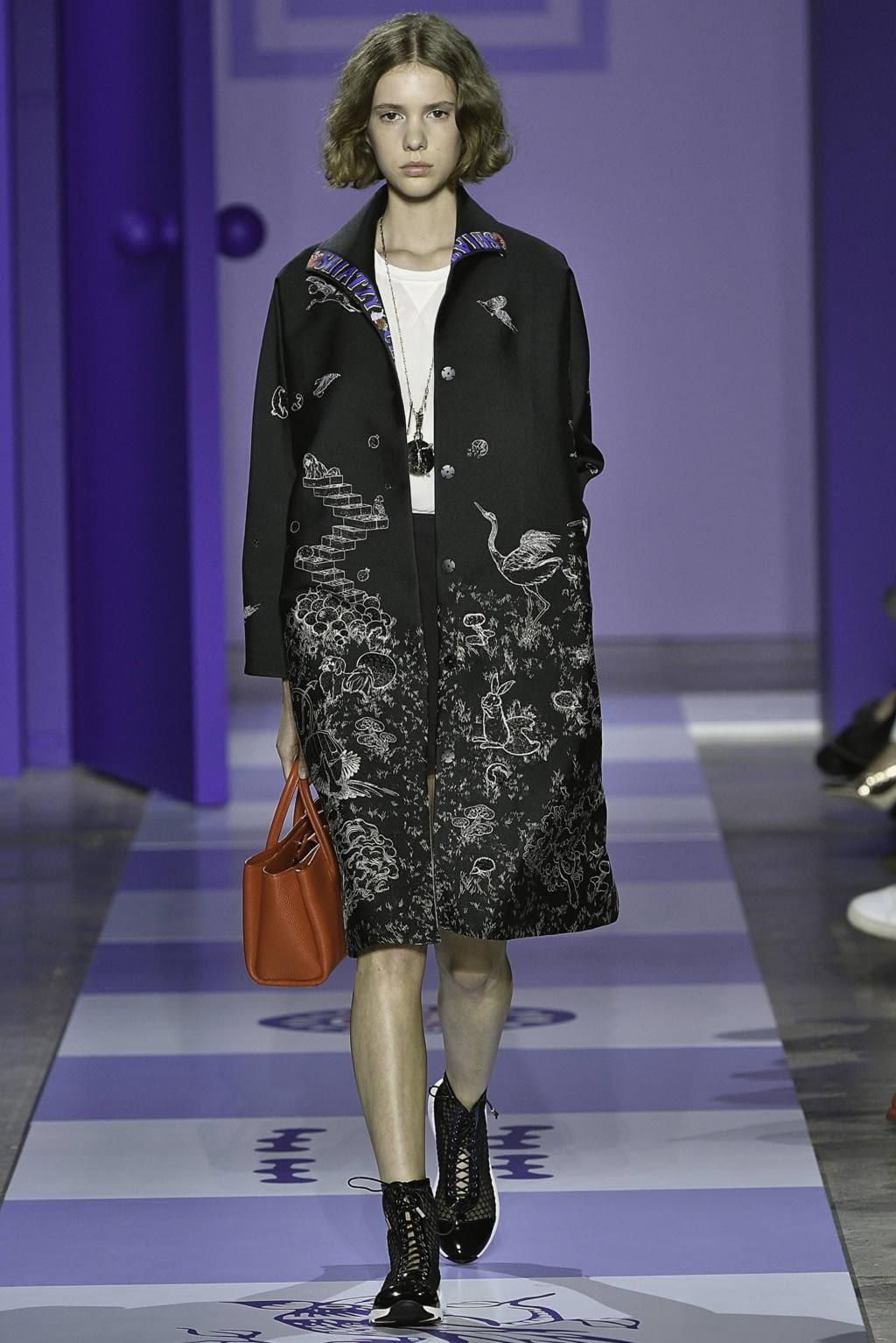 Fashion Week Paris Spring/Summer 2019 look 25 de la collection Shiatzy Chen womenswear