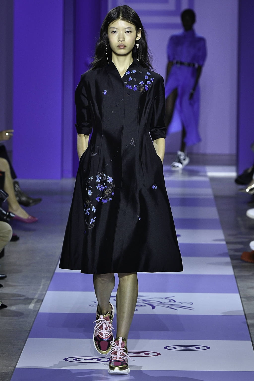 Fashion Week Paris Spring/Summer 2019 look 33 de la collection Shiatzy Chen womenswear