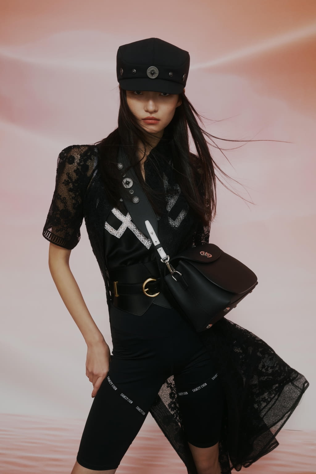 Fashion Week Paris Spring/Summer 2021 look 39 from the Shiatzy Chen collection 女装