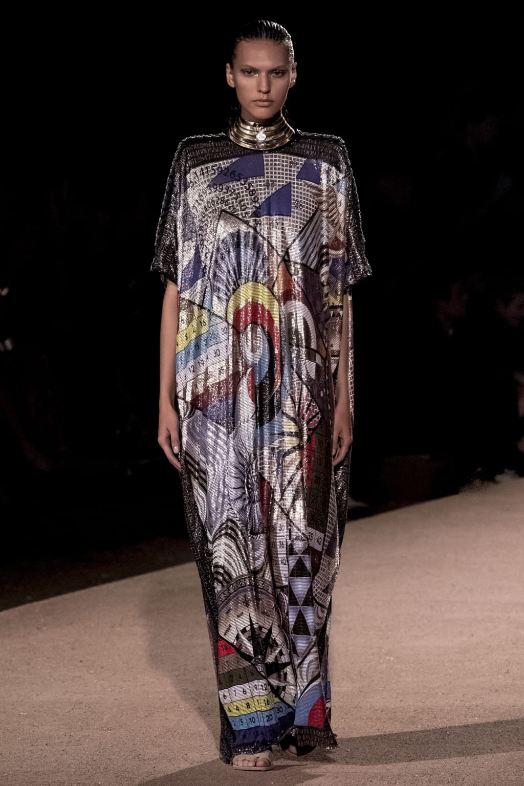 Fashion Week London Spring/Summer 2020 look 29 from the Mary Katrantzou collection womenswear