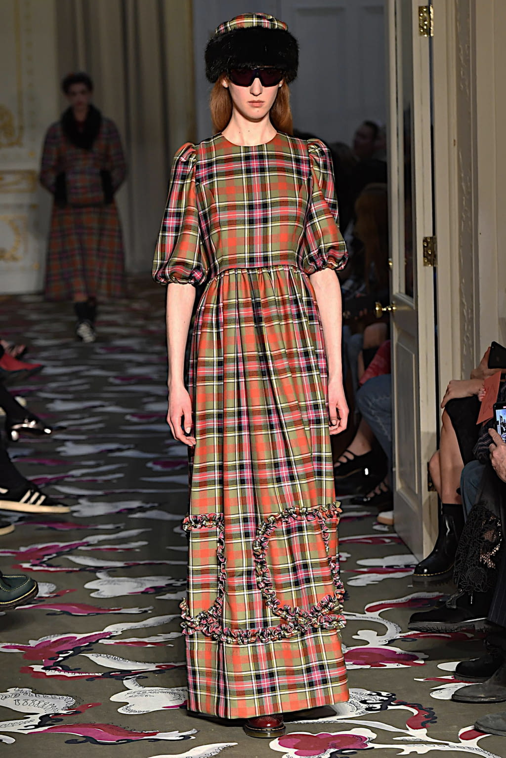 Fashion Week London Fall/Winter 2020 look 2 de la collection Shrimps womenswear