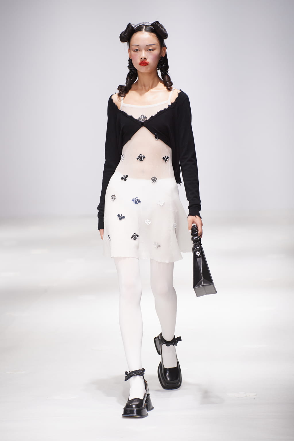 Fashion Week Milan Spring/Summer 2020 look 3 from the SHUSHU/TONG collection womenswear