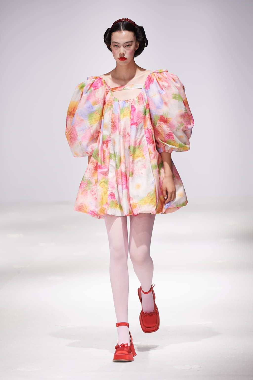 Fashion Week Milan Spring/Summer 2020 look 29 from the SHUSHU/TONG collection womenswear