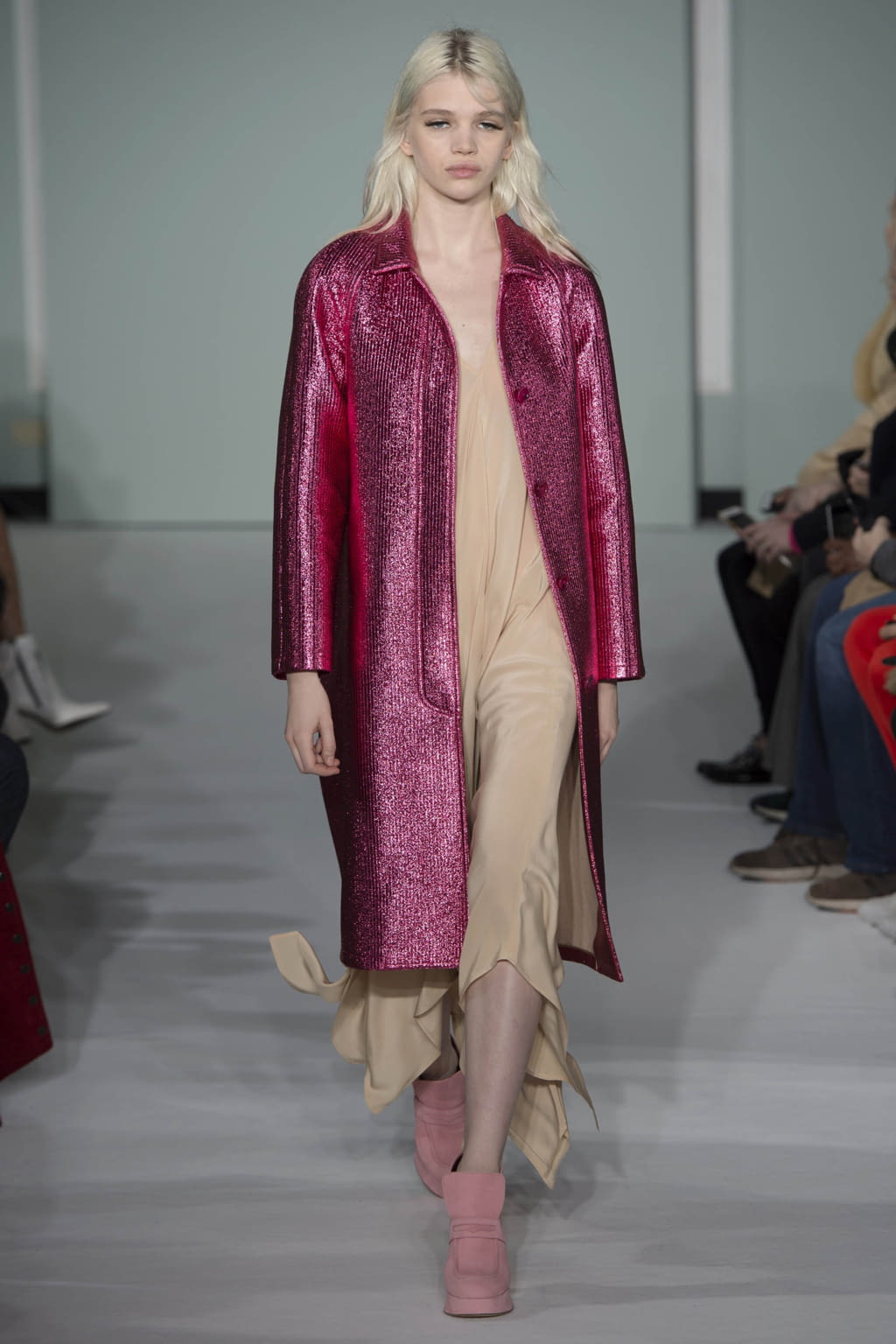 Fashion Week New York Fall/Winter 2017 look 26 from the Sies Marjan collection womenswear
