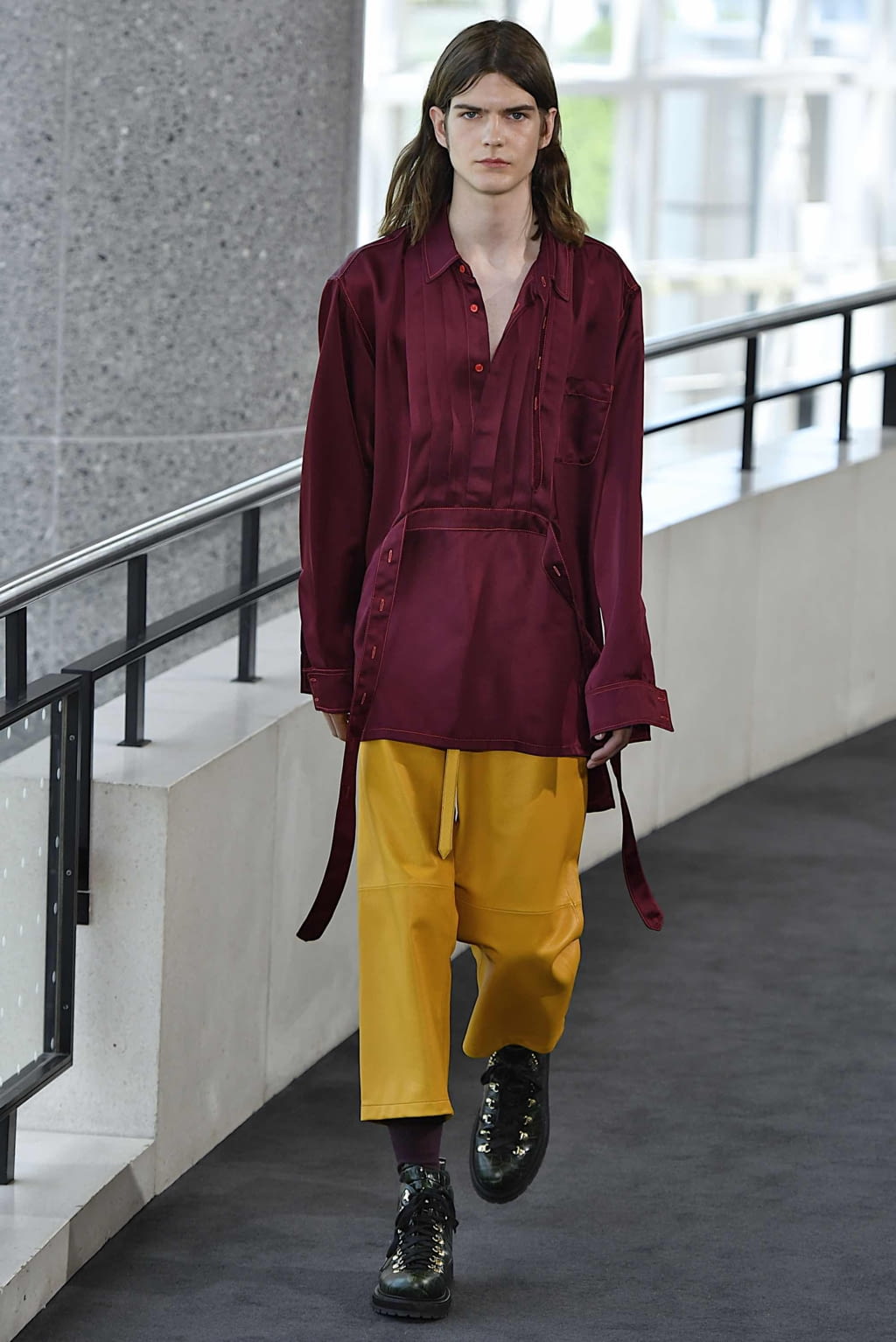 Fashion Week Paris Spring/Summer 2020 look 25 from the Sies Marjan collection menswear