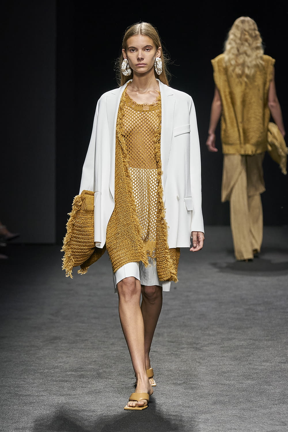 Fashion Week Milan Spring/Summer 2021 look 29 from the SIMONA MARZIALI collection 女装