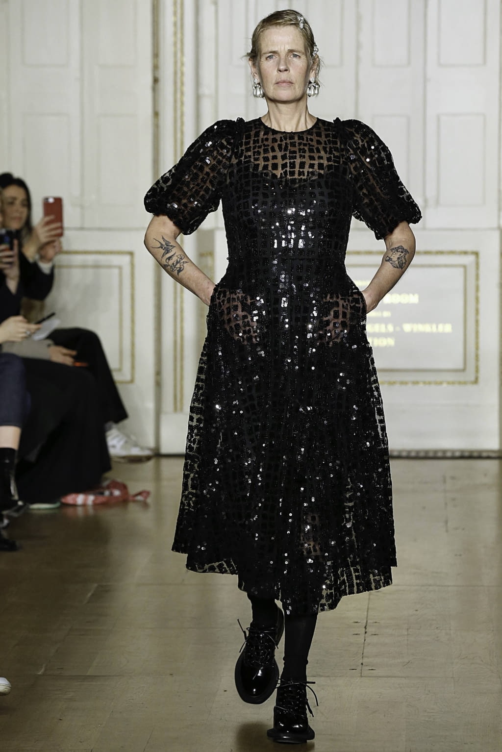 Fashion Week London Fall/Winter 2019 look 14 from the Simone Rocha collection 女装