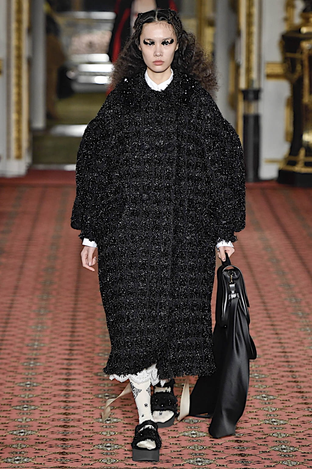 Fashion Week London Fall/Winter 2020 look 20 from the Simone Rocha collection 女装