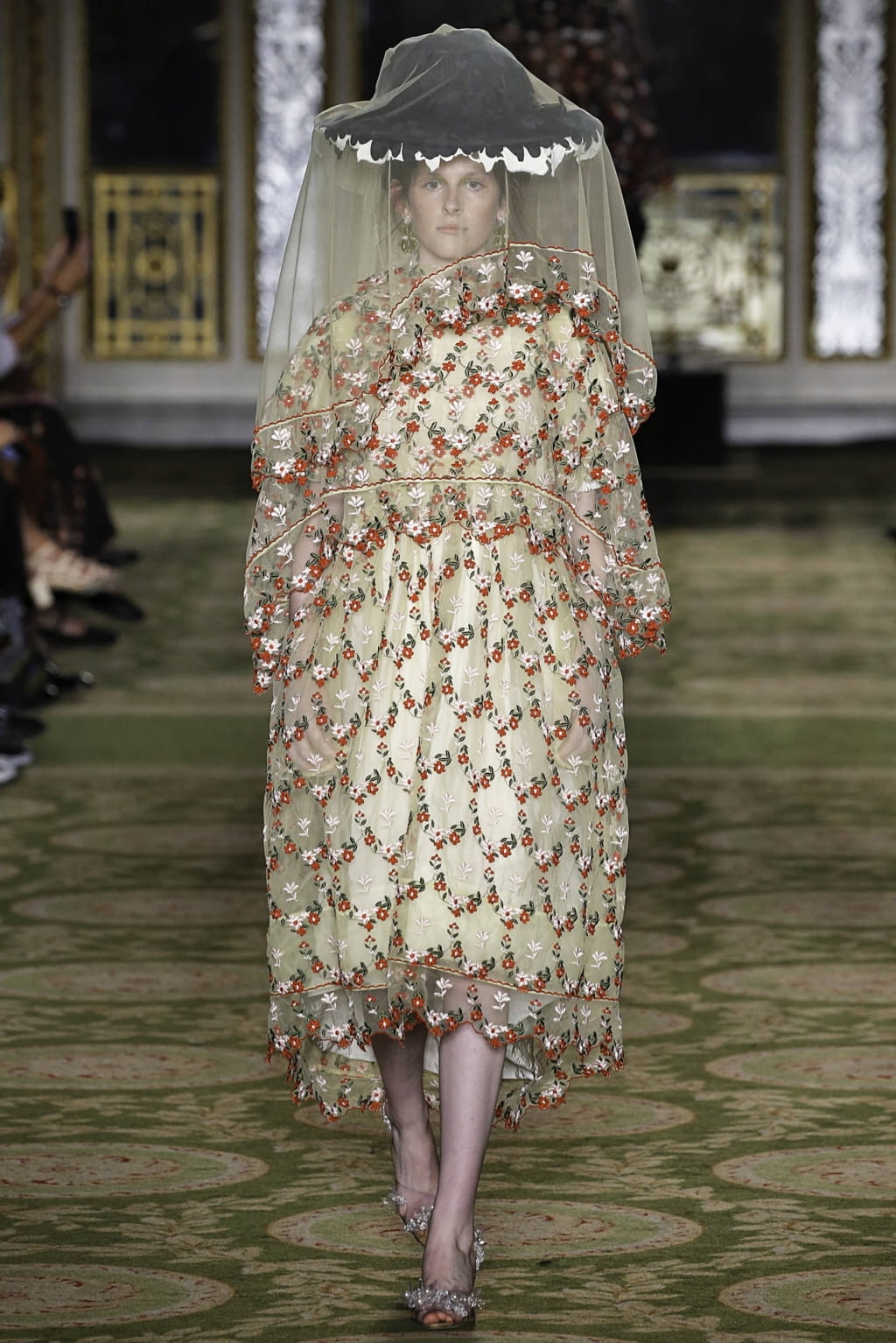 Fashion Week London Spring/Summer 2019 look 31 from the Simone Rocha collection womenswear