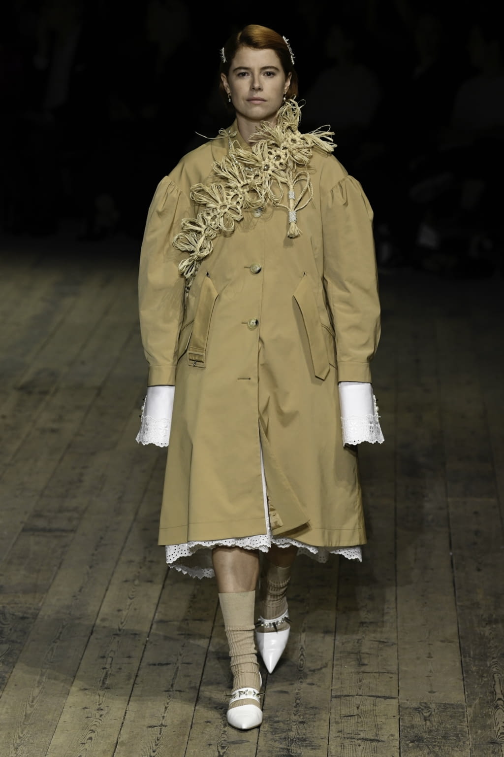 Fashion Week London Spring/Summer 2020 look 13 from the Simone Rocha collection 女装
