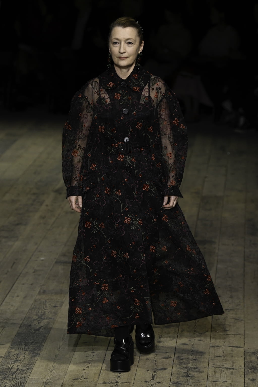 Fashion Week London Spring/Summer 2020 look 26 from the Simone Rocha collection 女装
