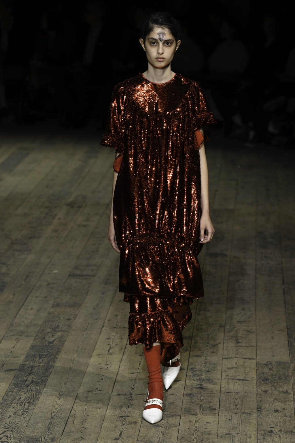 Fashion Week London Spring/Summer 2020 look 28 from the Simone Rocha collection womenswear