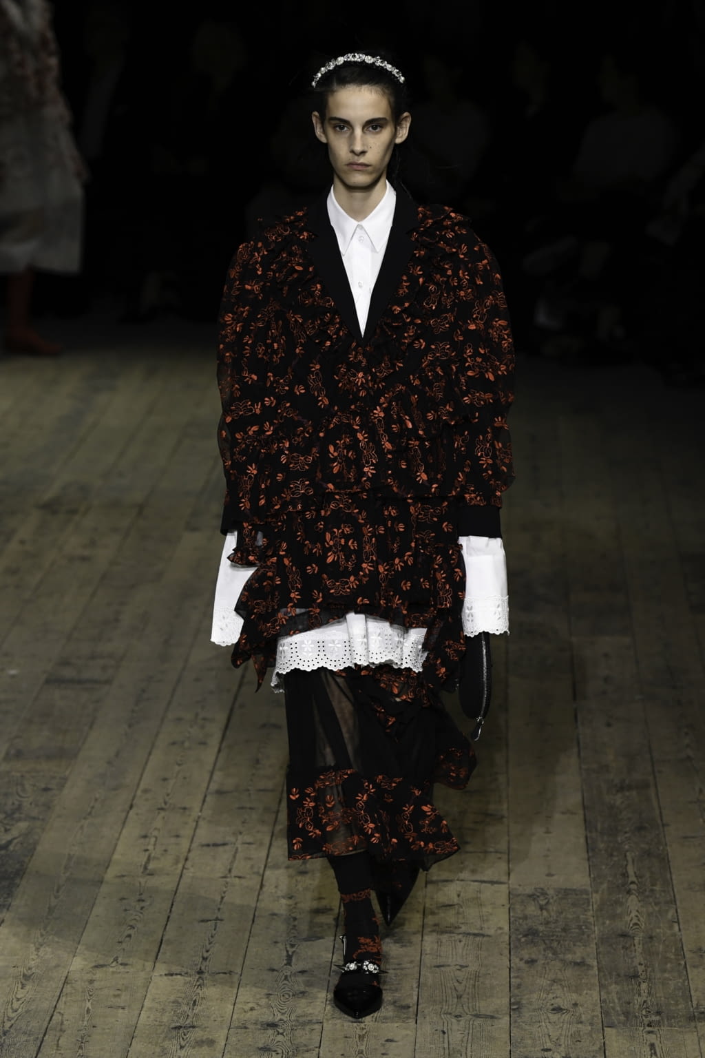 Fashion Week London Spring/Summer 2020 look 30 from the Simone Rocha collection womenswear