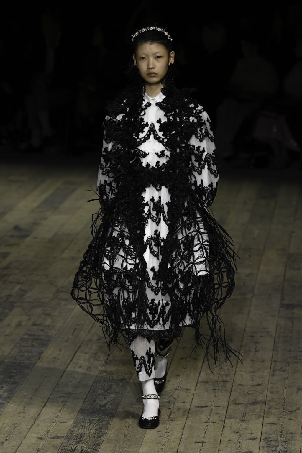 Fashion Week London Spring/Summer 2020 look 37 from the Simone Rocha collection womenswear