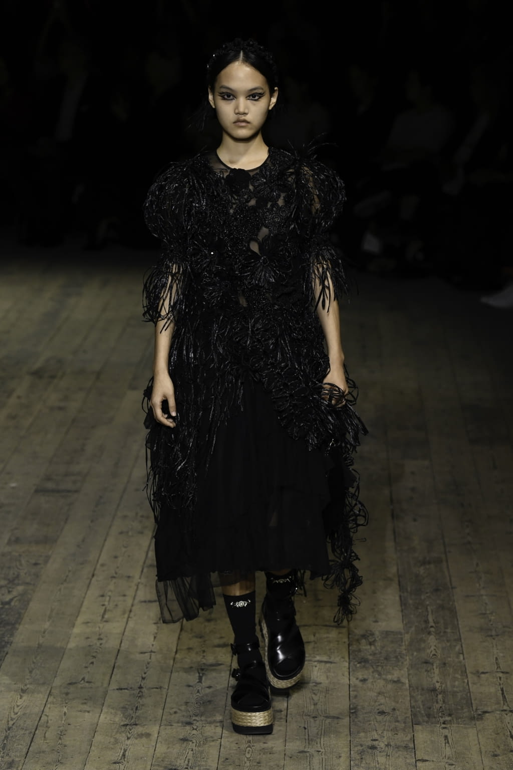 Fashion Week London Spring/Summer 2020 look 38 from the Simone Rocha collection womenswear
