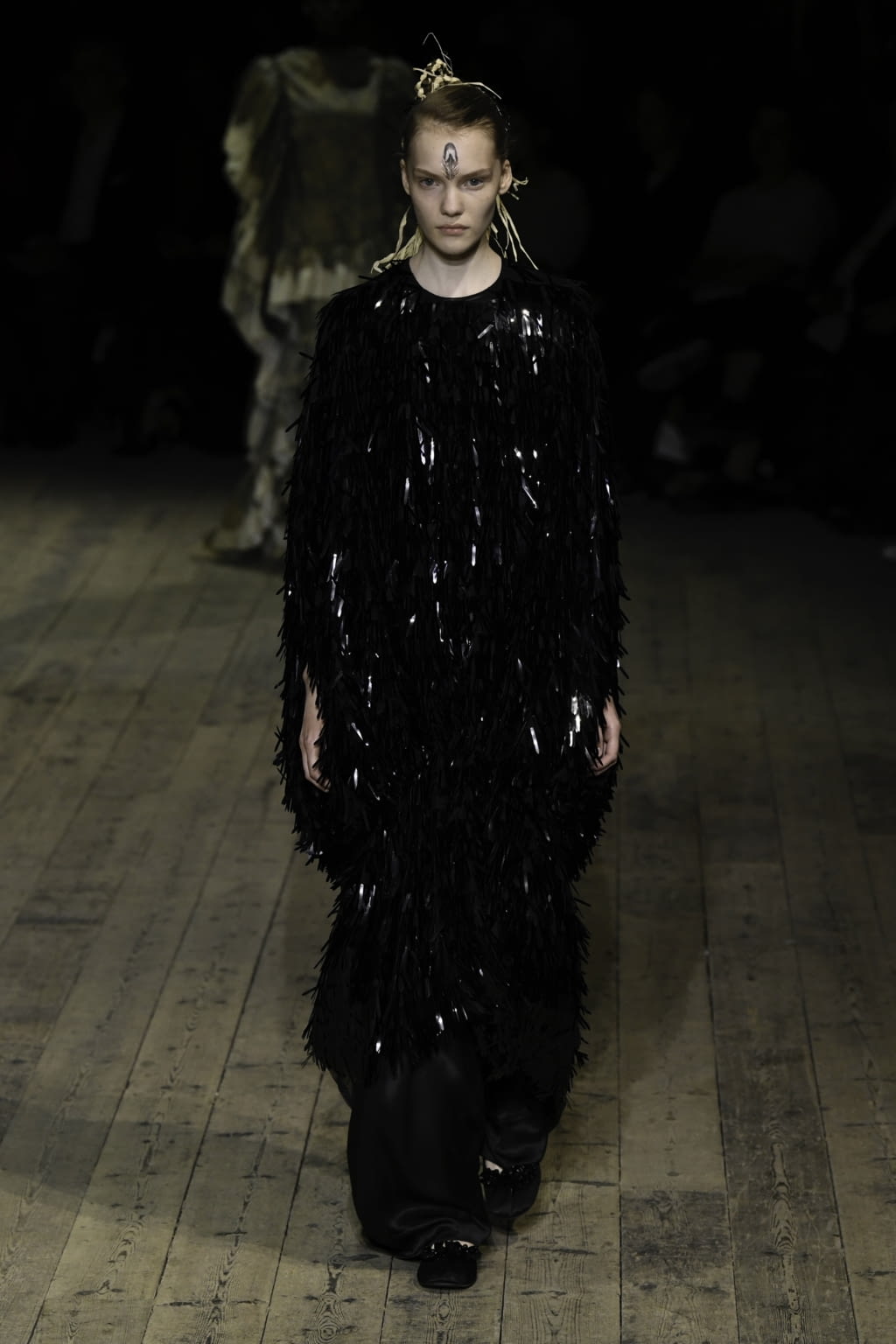 Fashion Week London Spring/Summer 2020 look 43 from the Simone Rocha collection womenswear