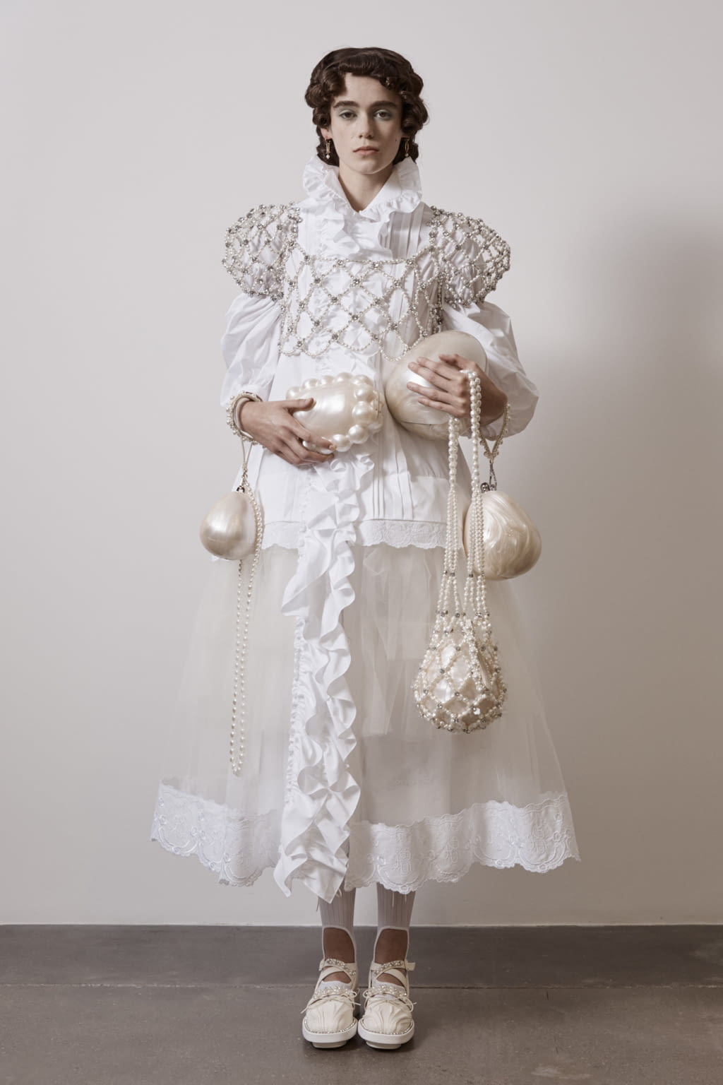 Fashion Week London Spring/Summer 2021 look 26 from the Simone Rocha collection 女装