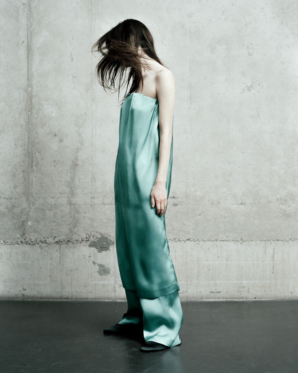 Fashion Week Paris Fall/Winter 2023 look 10 from the Loulou de Saison collection womenswear
