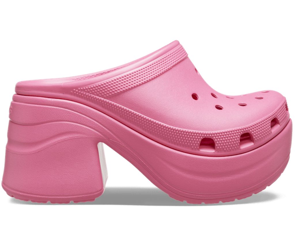 Fashion Week Paris Fall/Winter 2023 look 7 from the Crocs collection womenswear accessories