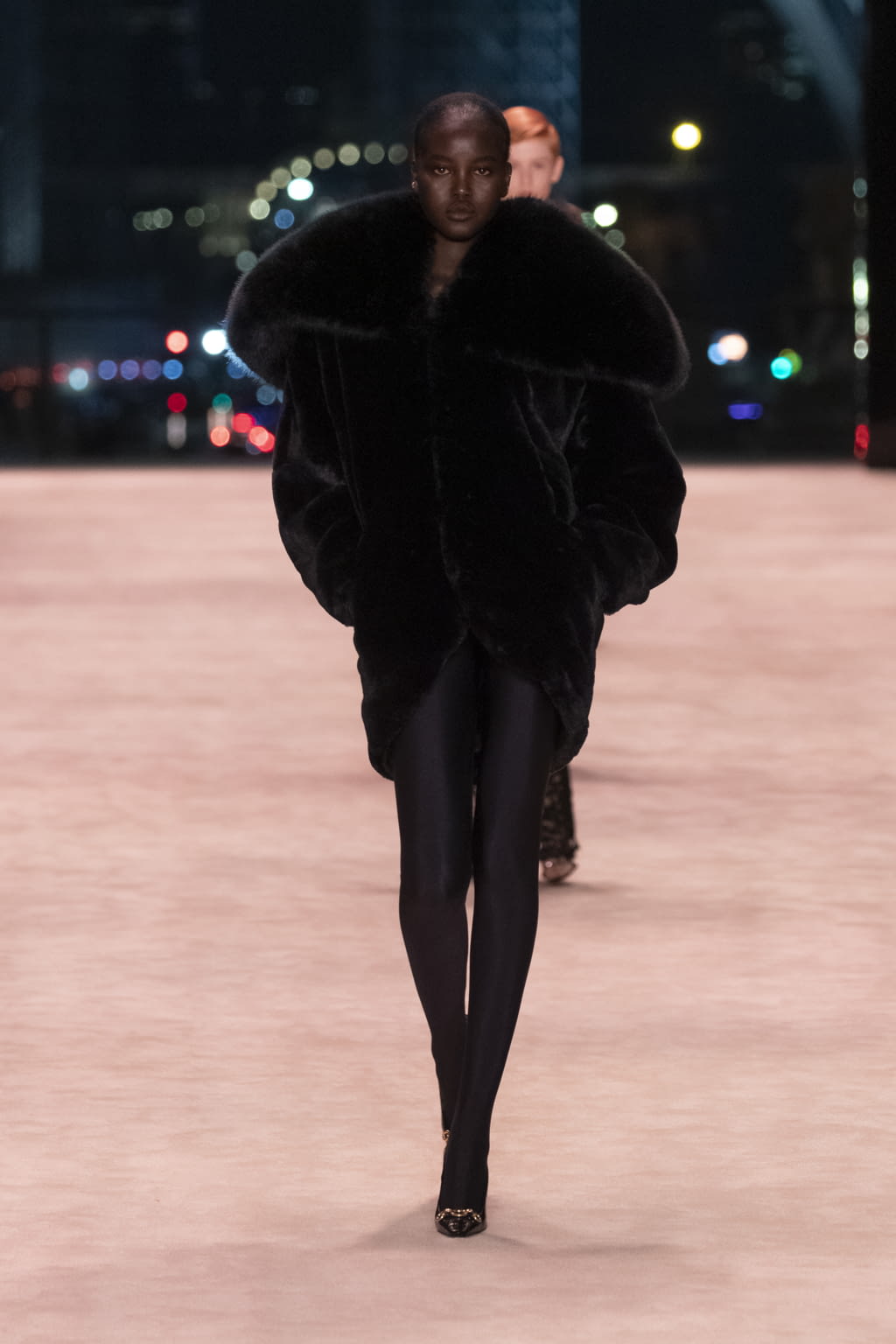 Fashion Week Paris Fall/Winter 2022 look 41 from the Saint Laurent collection womenswear