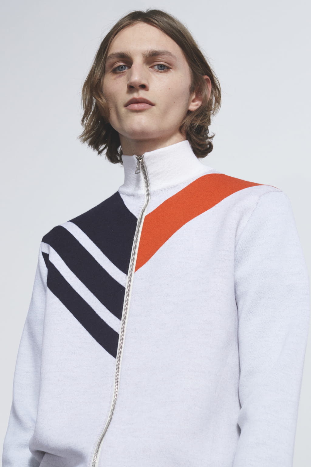 Fashion Week Paris Fall/Winter 2018 look 10 from the Stella McCartney collection menswear