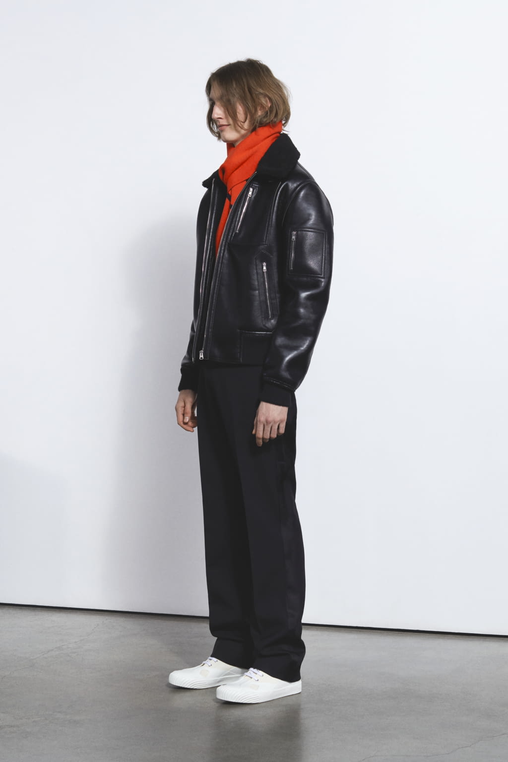 Fashion Week Paris Fall/Winter 2018 look 11 from the Stella McCartney collection menswear
