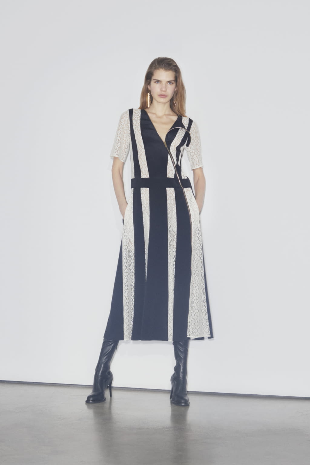 Fashion Week Paris Pre-Fall 2018 look 14 from the Stella McCartney collection womenswear