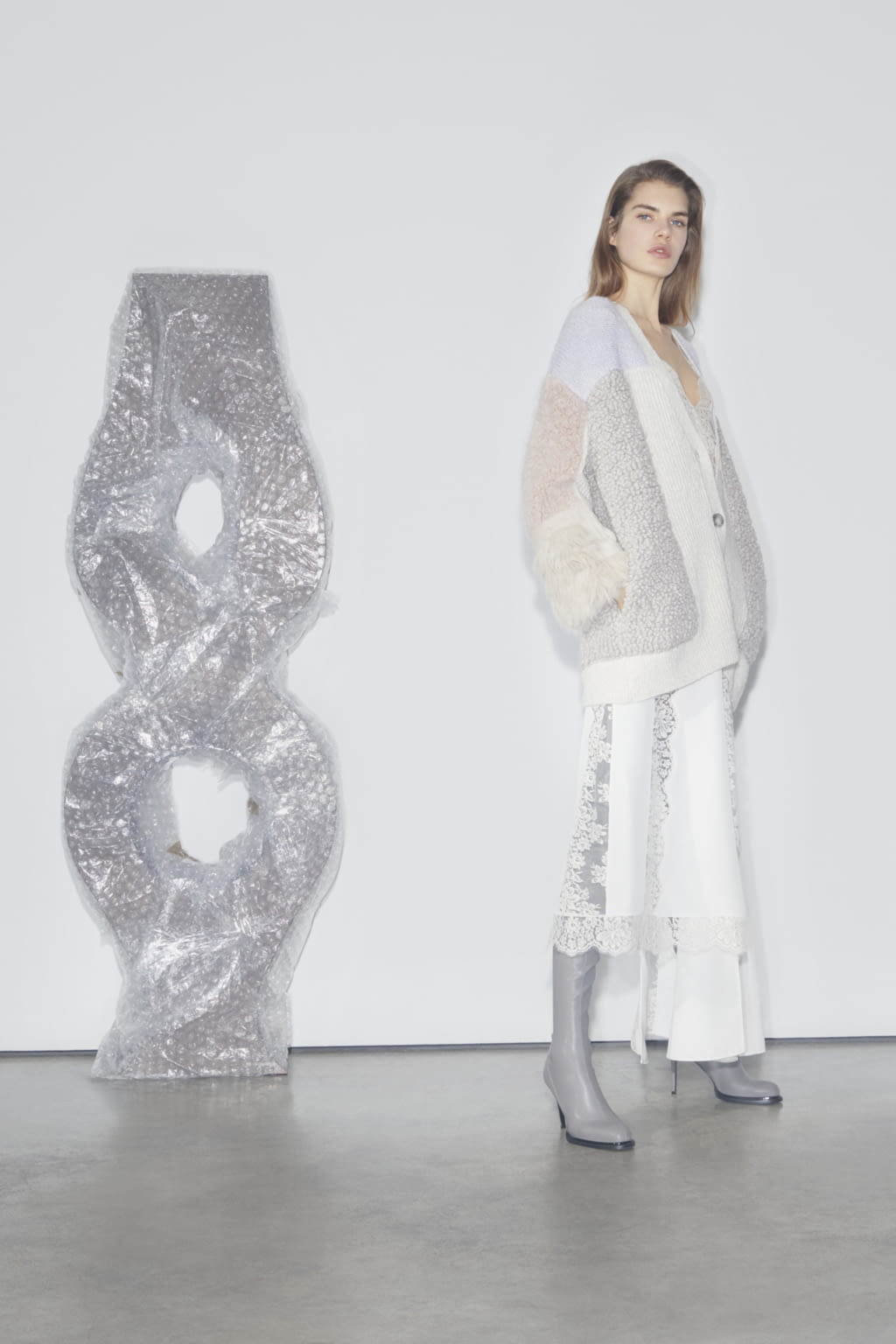 Fashion Week Paris Pre-Fall 2018 look 18 from the Stella McCartney collection womenswear