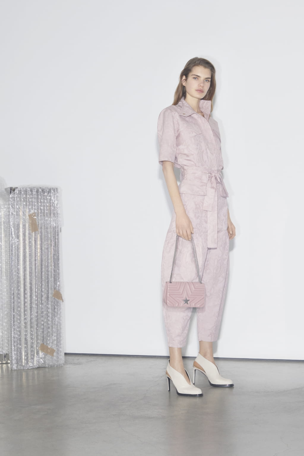 Fashion Week Paris Pre-Fall 2018 look 7 from the Stella McCartney collection womenswear