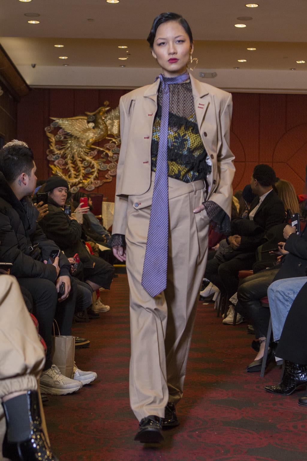 Fashion Week New York Fall/Winter 2018 look 6 from the SNOW XUE GAO collection womenswear