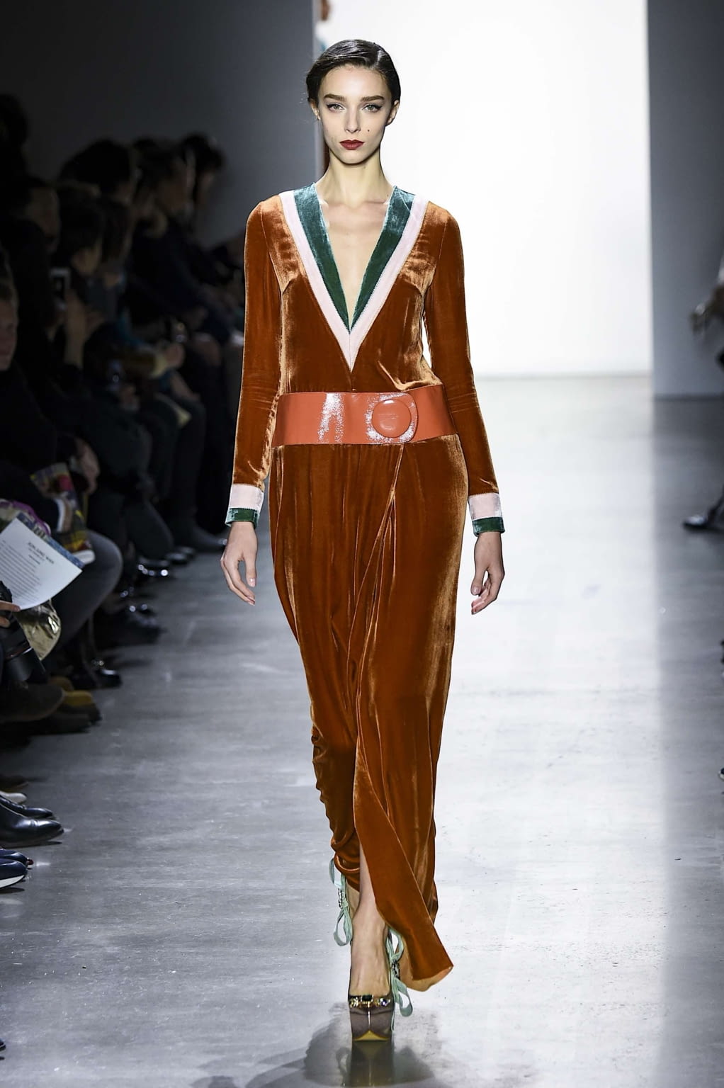 Fashion Week New York Fall/Winter 2019 look 4 de la collection Son Jung Wan womenswear